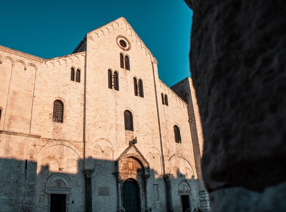 Bazilica San Nicola din Bari.