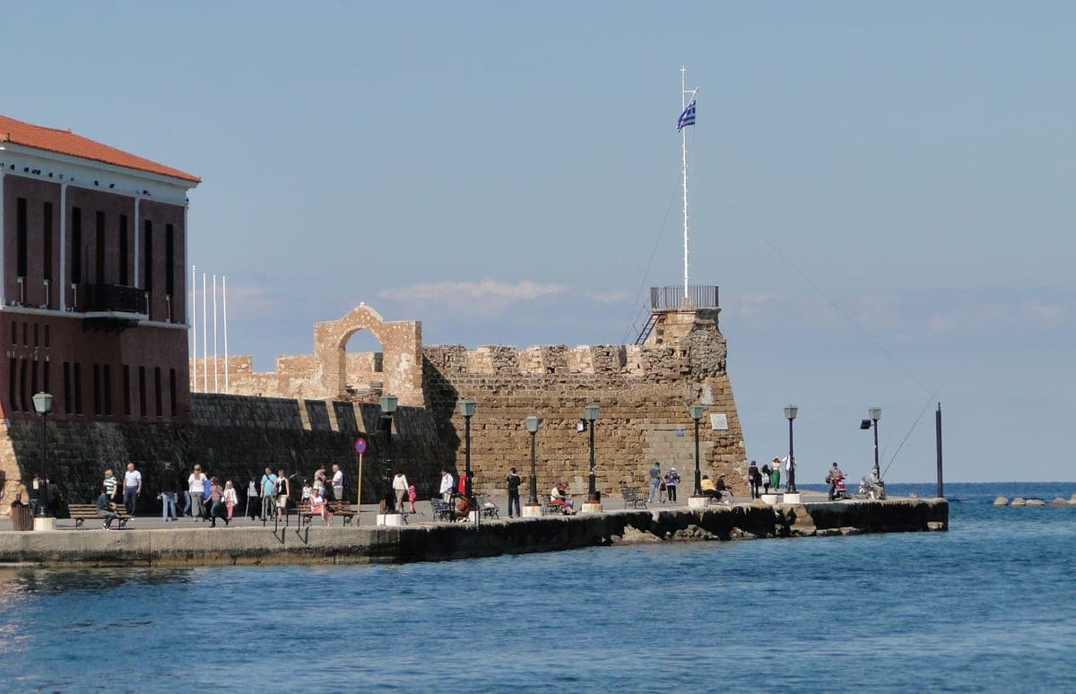 Fortăreața Firka, la intrarea în portul venețian din Chania.