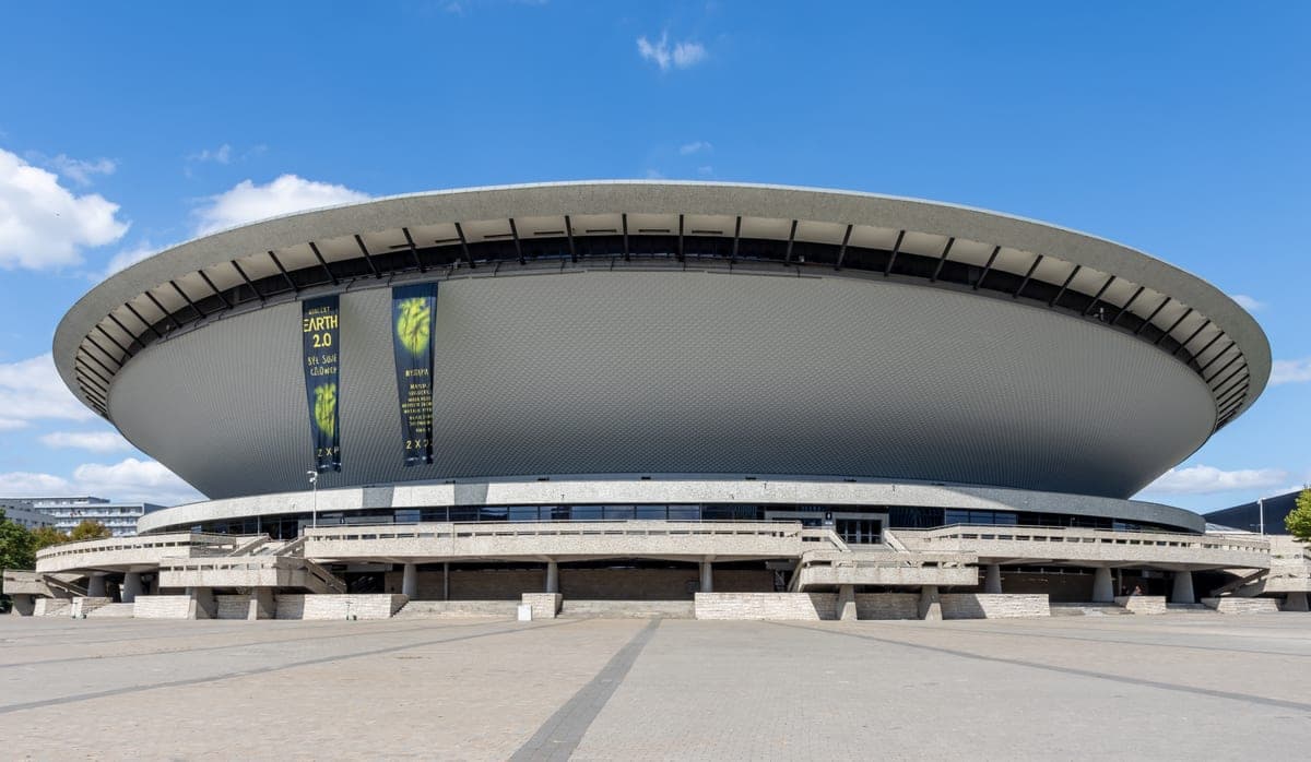 Spodek, sala în formă de farfurie zburătoare din Katowice.